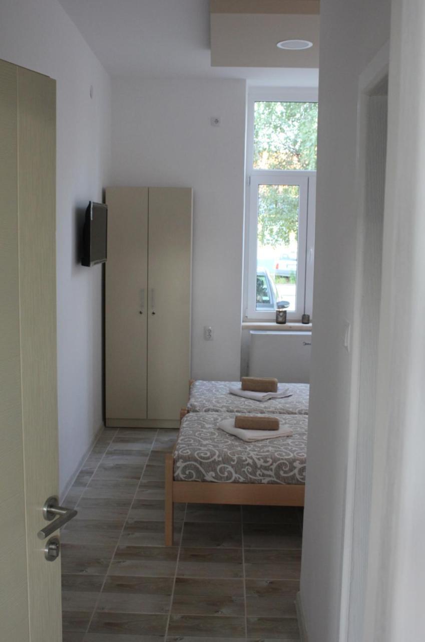 Apartmani Maja Ζρένιανιν Εξωτερικό φωτογραφία