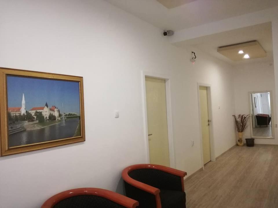 Apartmani Maja Ζρένιανιν Εξωτερικό φωτογραφία